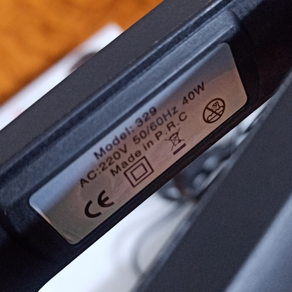 Nova Hair Straightener - Picture 3 of 7